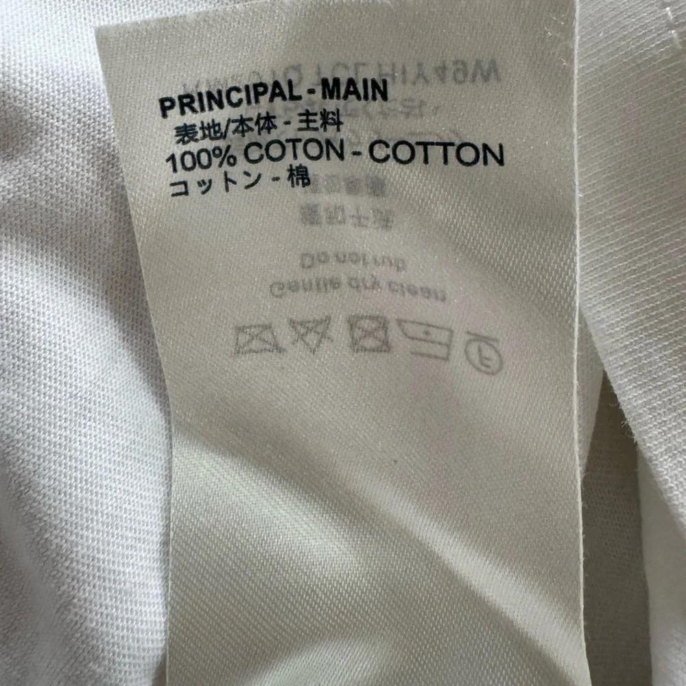Louis Vuitton questions leave